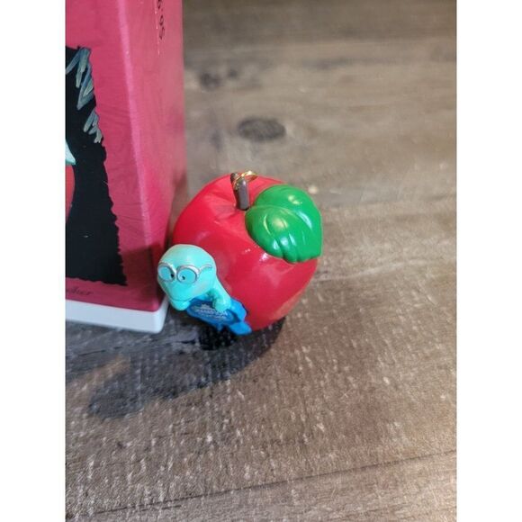 Hallmark Champion teacher 1994 ornament Xmas Decor Apple worm - Picture 2 of 5